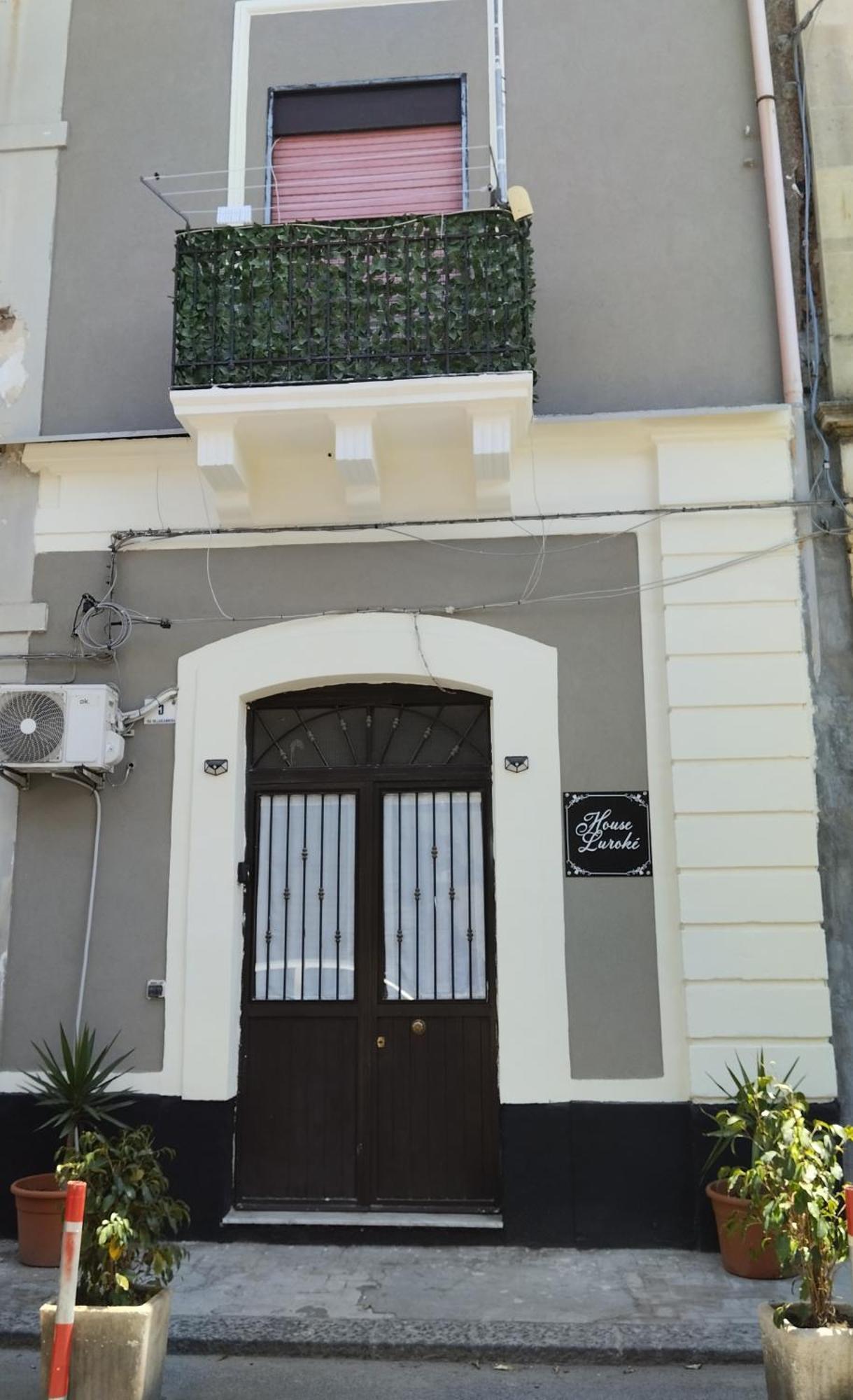 House Luroke Daire Katanya Dış mekan fotoğraf